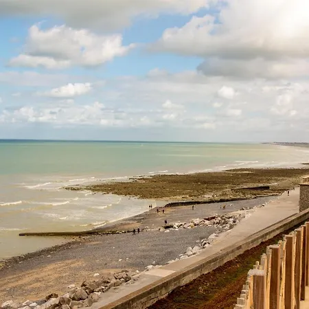 Le Courlis Vue Panoramique Sur La Mer, Balcons * Ault